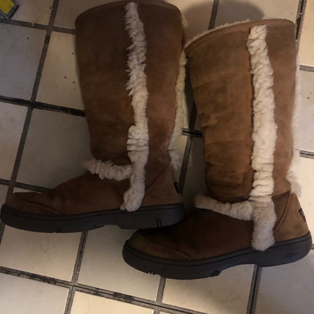 Women's Brown Shearling Boots